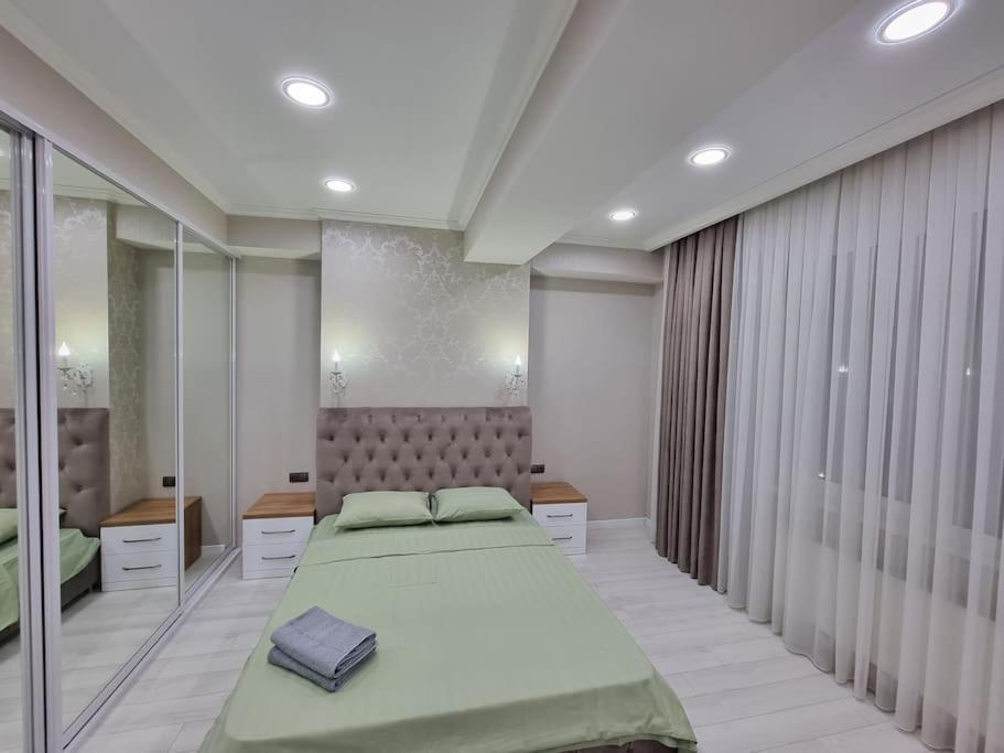 Grand Excelent New Ultra Central Apartments Chisinau Exterior foto