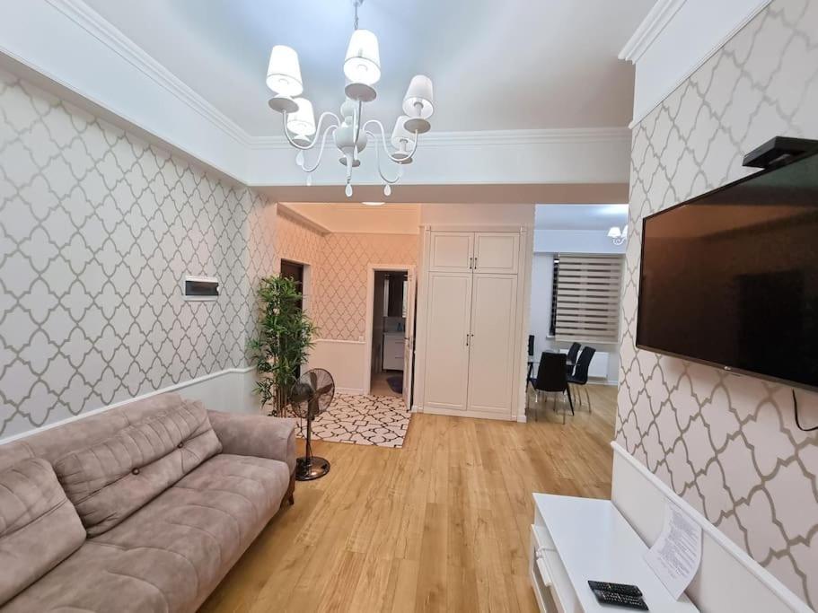 Grand Excelent New Ultra Central Apartments Chisinau Exterior foto