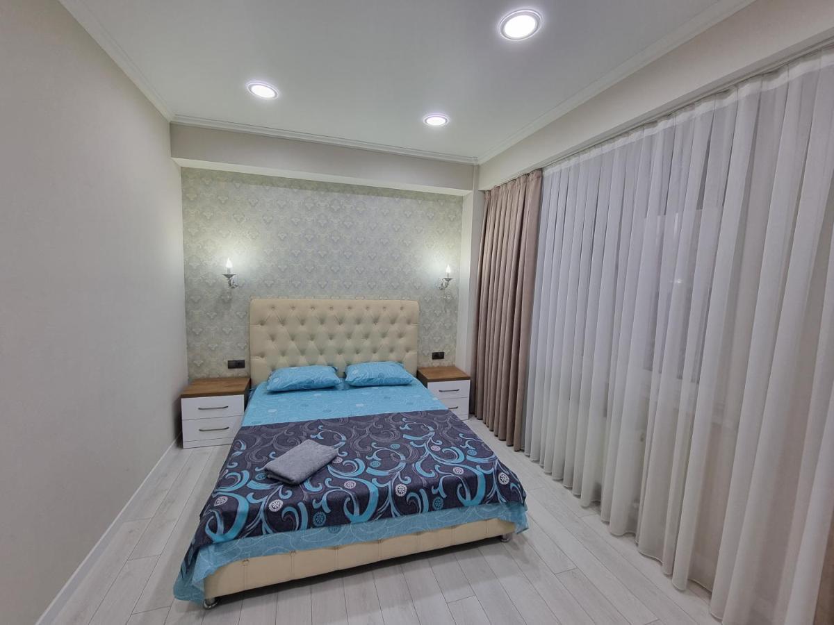 Grand Excelent New Ultra Central Apartments Chisinau Exterior foto